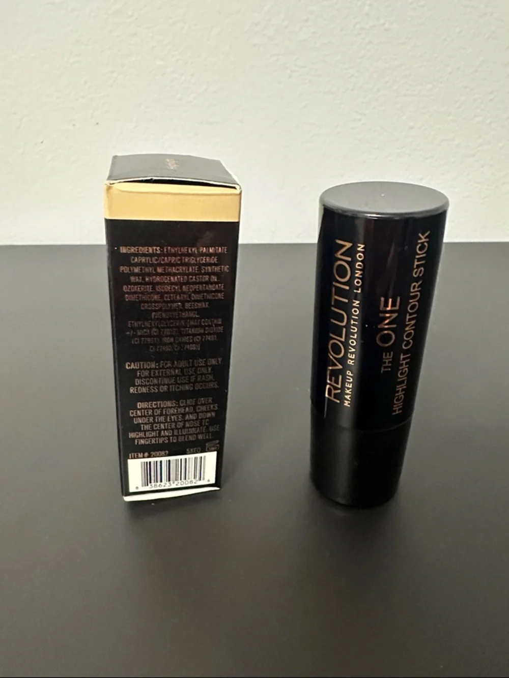 Revolution Highlight Contour Stick - Champagne Glow